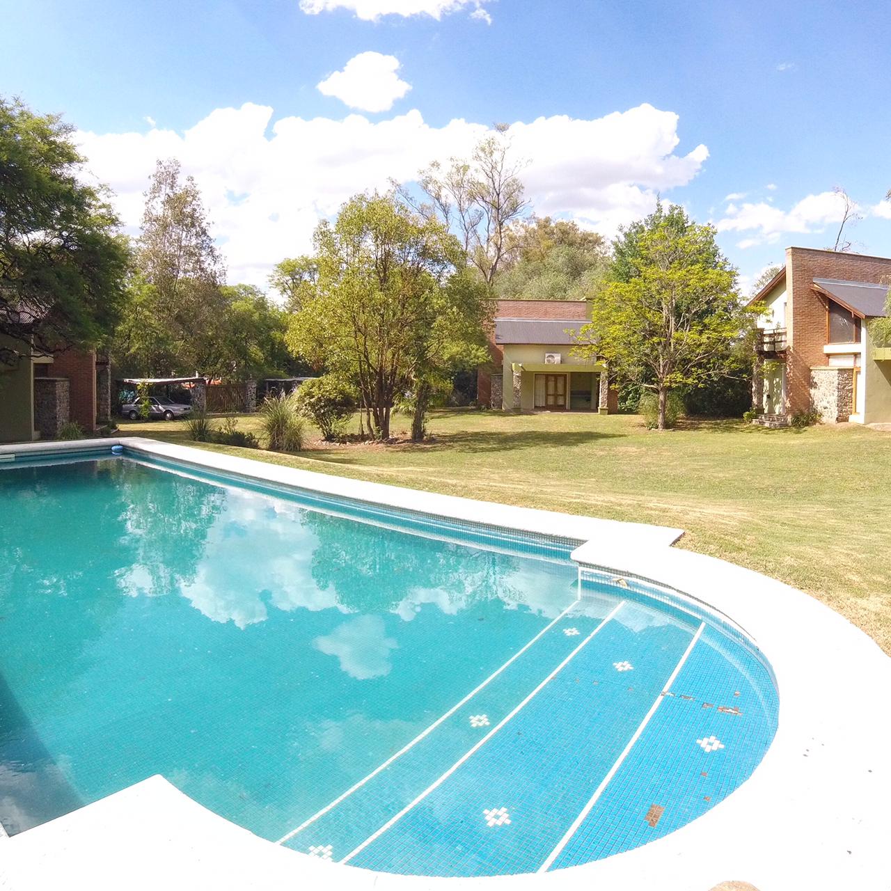 VENTA DE COMPLEJO TURISTICO EN VILLA LA BOLSA, con escritura.