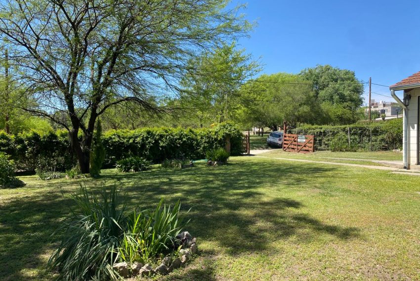 WhatsApp Image 2025-10-27 at 11.01.14 AM (7)