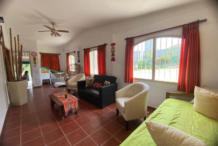 WhatsApp Image 2025-10-29 at 2.29.38 PM