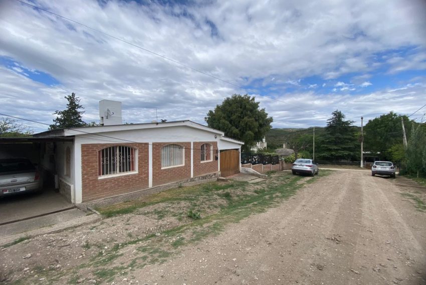 WhatsApp Image 2025-10-29 at 2.29.48 PM